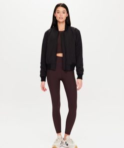 Oakheart.shopeb7a49a6f0 3